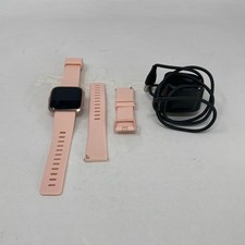 Fitbit Versa FB504 Smartwatch Peach/Rose Gold, One Size  Charger