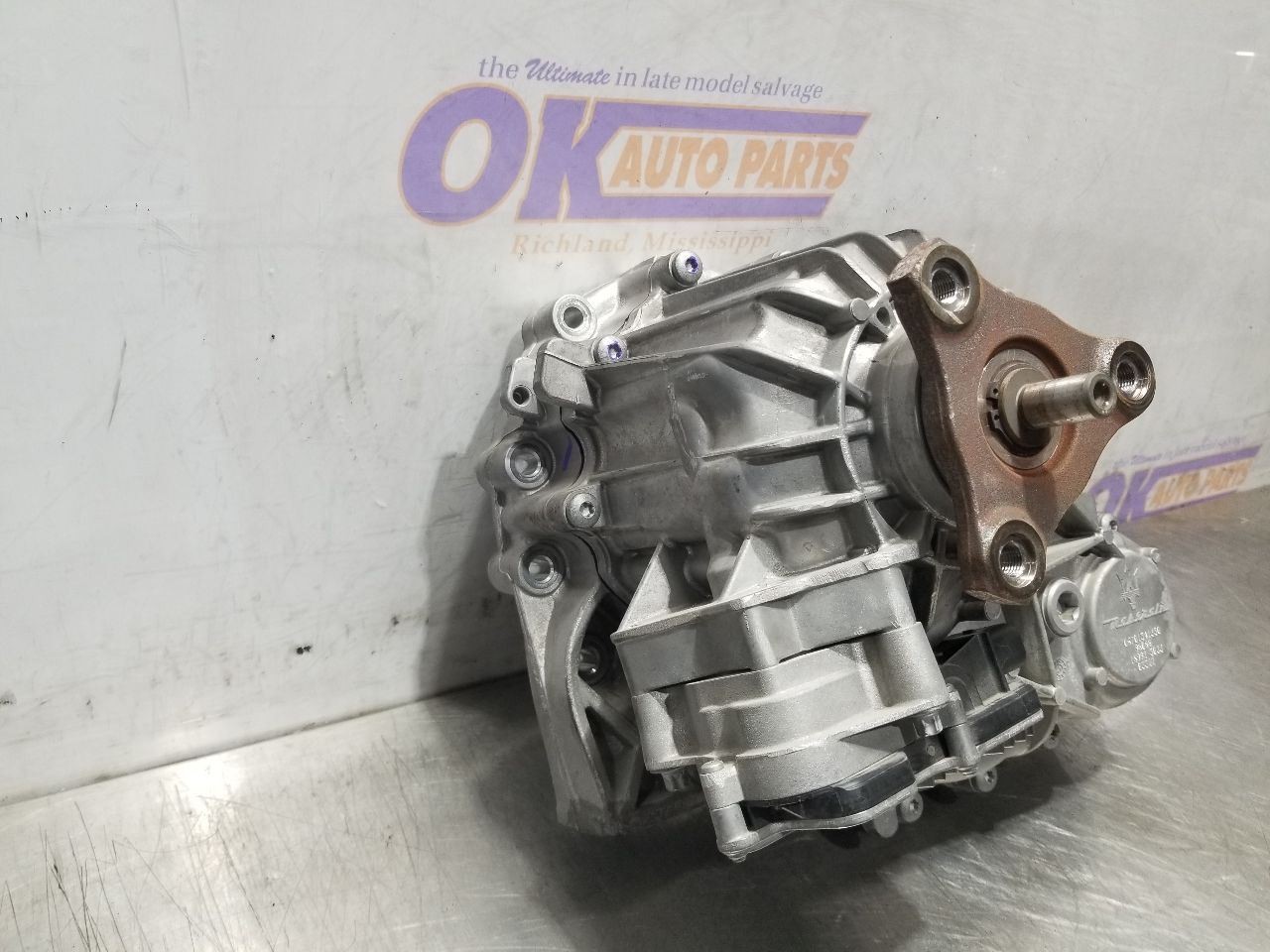 Maserati Levante 2022-2022 Transfer cases Set P/N 670160290