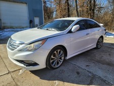 SONATA    2014 Fuel Vapor Canister 2196859