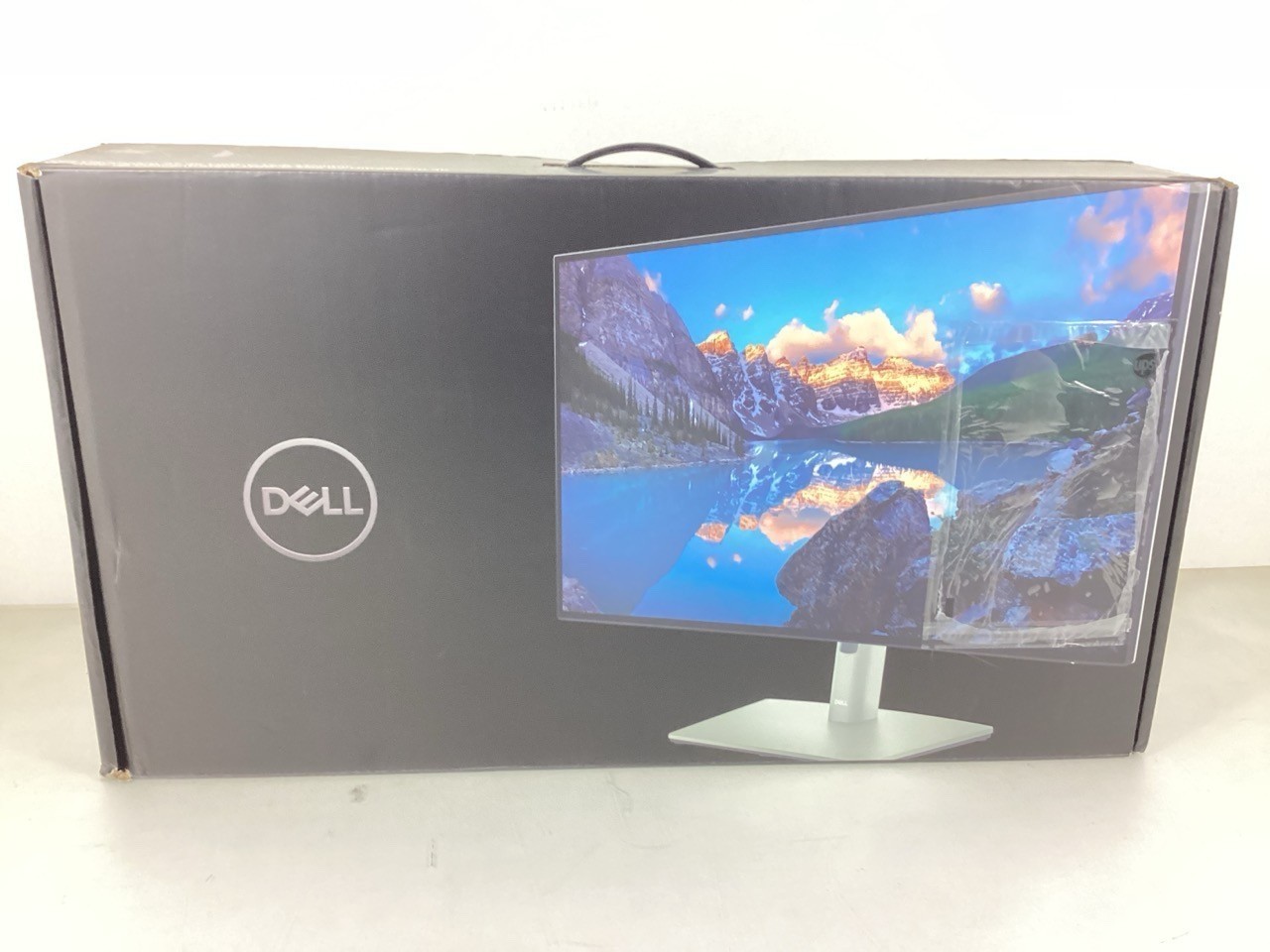 Dell 27" 16:9 4K UHD IPS Monitor with USB Type-C Docking - U2723QE - excellent