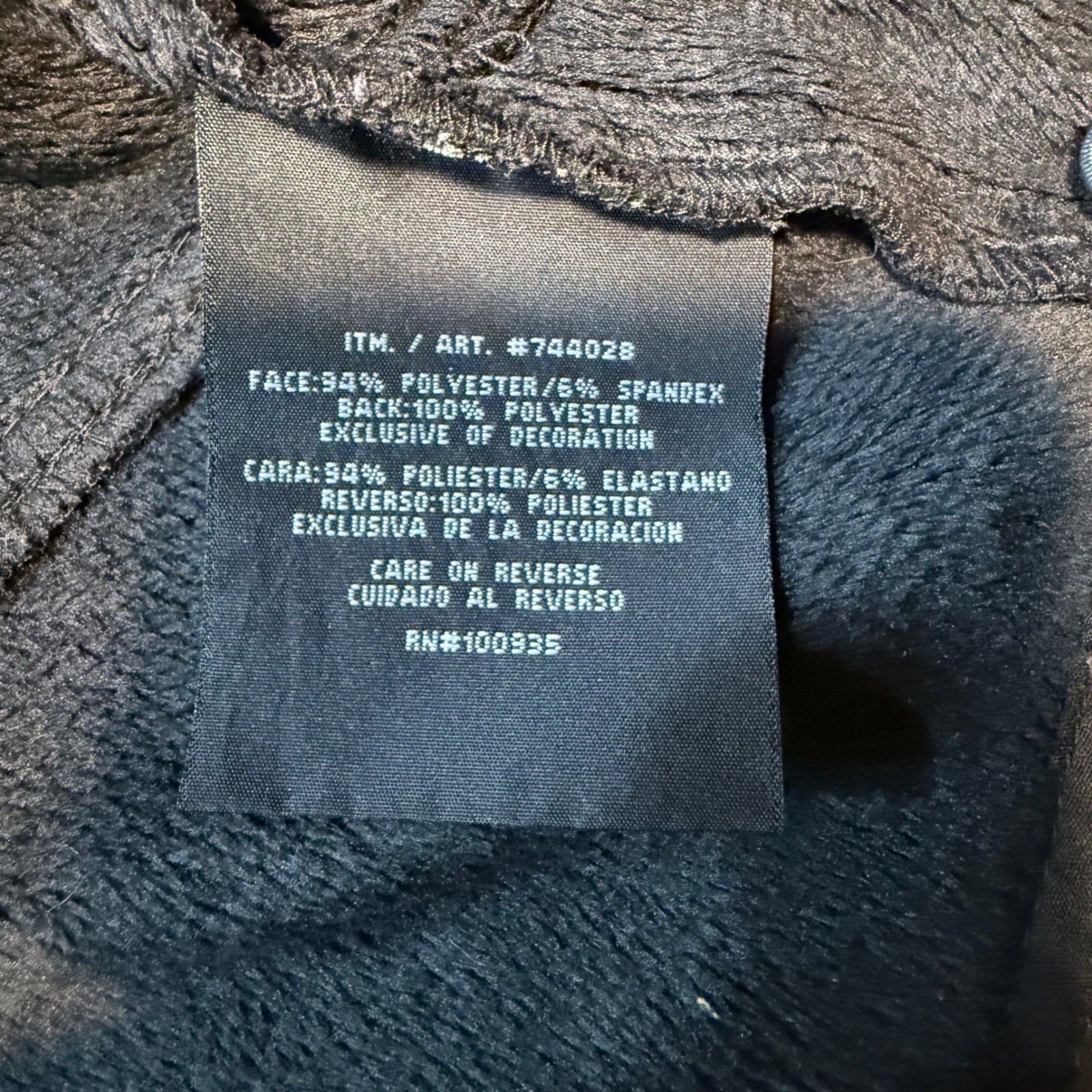 Double Diamond Softshell Black Embossed Floral Fl… - image 9