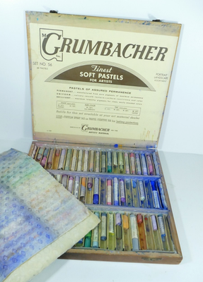 GRUMBACHER Finest 60 Soft Pastels Set #56 Wood Box Portrait