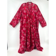California Dynasty Red Floral Satin Robe and Nightgown Set Rose Lace Trim Medium