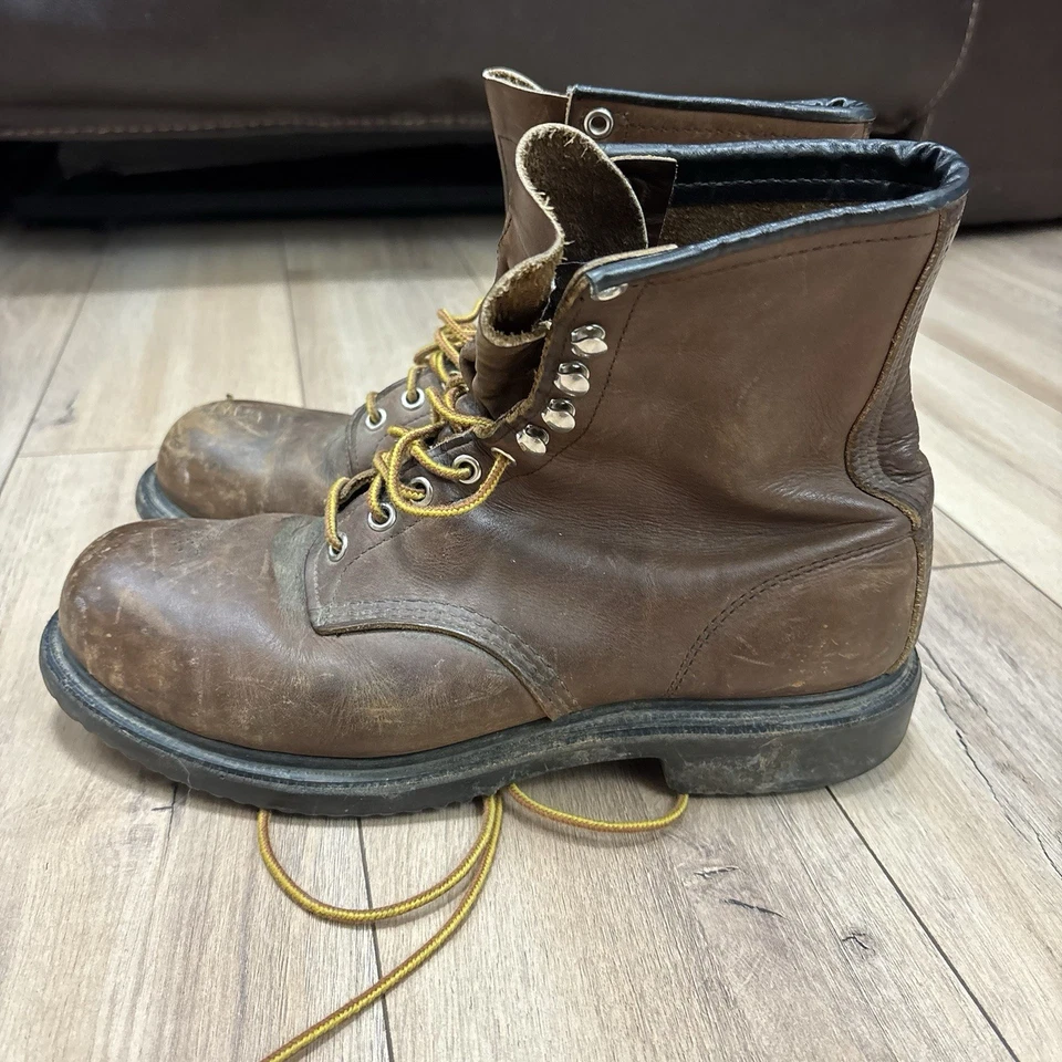 Red Wing 2233 8" Men’s Sz 10 D Brown Leather Safety Toe Supersole Work Boots. - Image 2 of 4