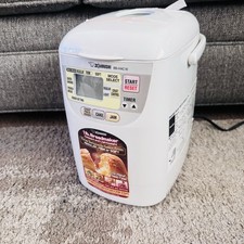 Zojirushi BBHAC10 Programmable Mini Breadmake...