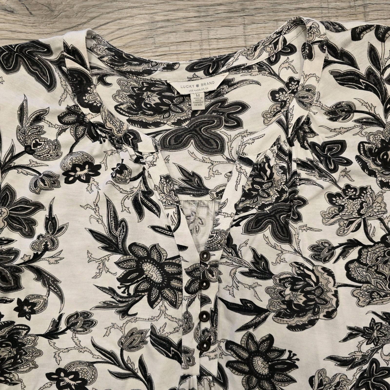 Lucky Brand Top Blouse Womens Medium Black White Floral Long Sleeve V-Neck 