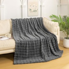 Faux Fur Throw Blanket with 3D Bubbles Super Soft Fuzzy Cozy Thick Blanket