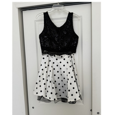 knee length dresses for ladies Long Sleeve White Polka Dot Tulle-Lace Midi Dress EU38 / Milk main image 1