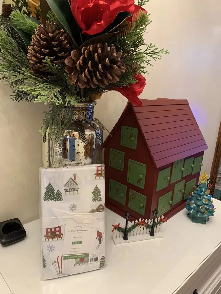 Funda de Almohada de Vacaciones de Granero de Cerámica REY Esquí Cumpleaños Navidad Disney Regalo SET 2 h Foto 2 de 4