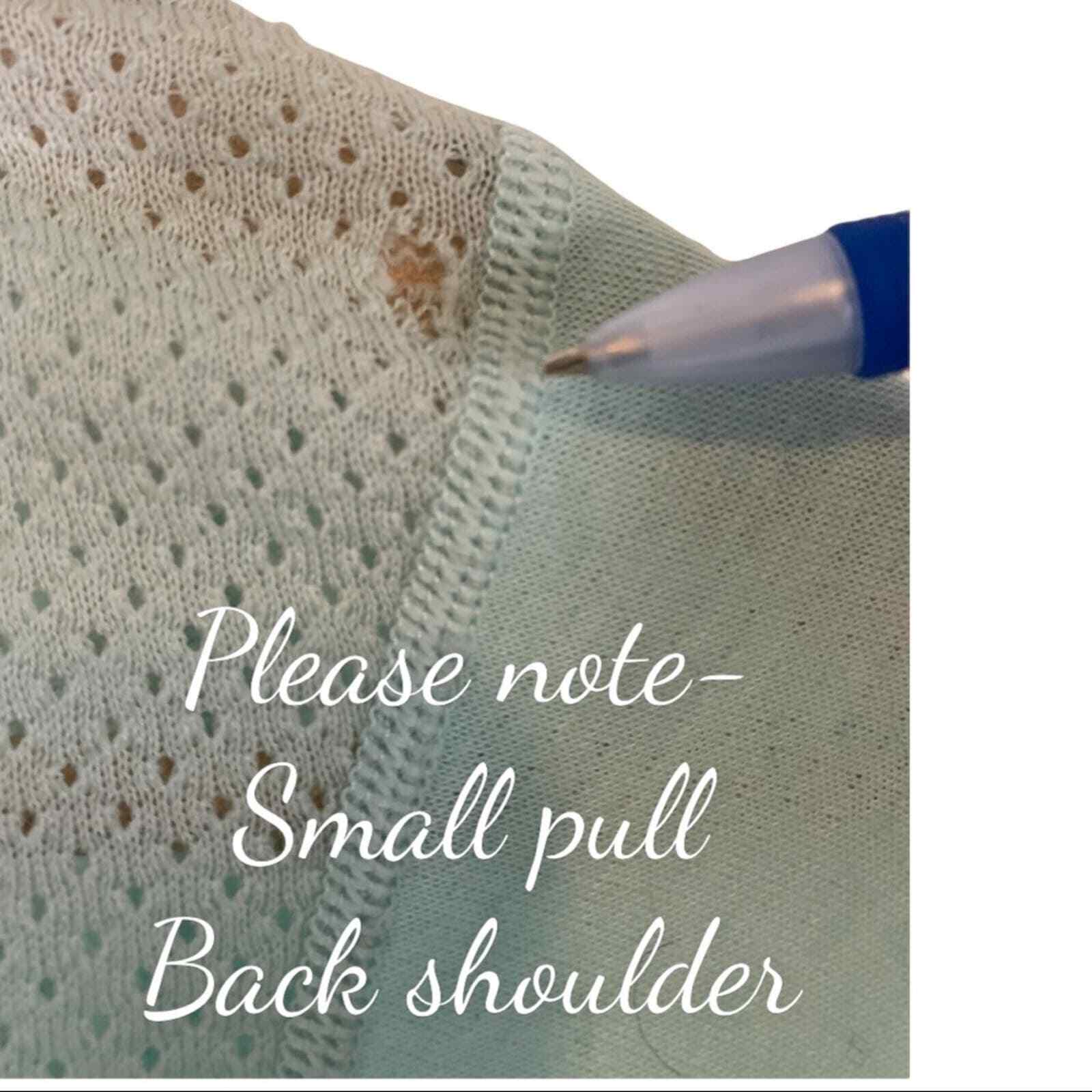 Title Nine Medium Lightweight Pullover - image 4