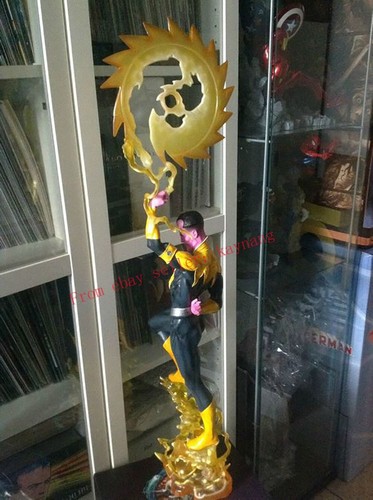 Sideshow Collectibles 300217 Green Lantern Sinestro Premium Format Figure Statue - Picture 10 of 17