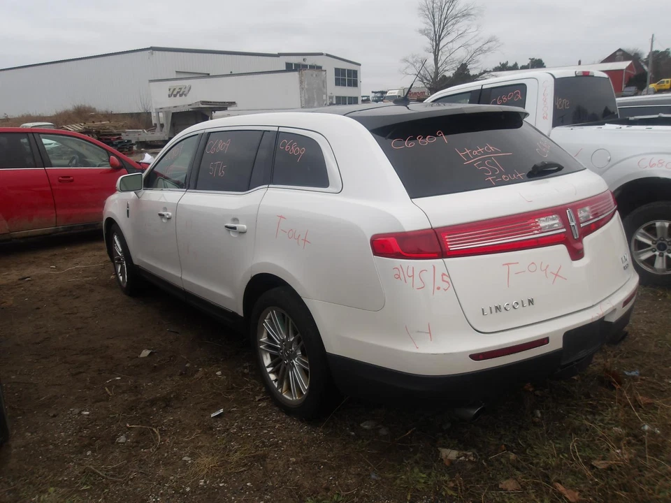 Used Automatic Transmission Shift Lever Assembly fits: 2015 Lincoln Mkt Grade A - Image 3 of 4