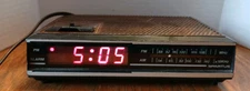 Vintage Spartus Alarm Clock AM/FM Radio - Model # 0105 