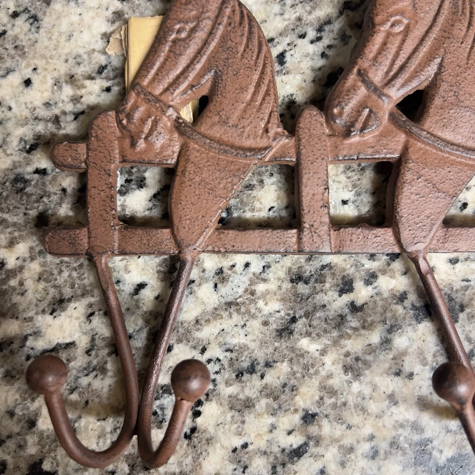 Rustic cast iron horse head wall hanging hooks keys coatrack cowboy - Image 4 of 4