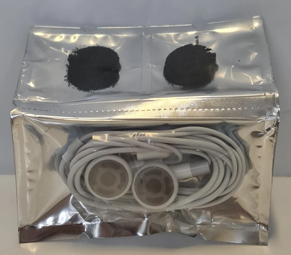 iPod Apple FireWire Adapter (M9126G/A) Accessories Connector In-Ear Earpods Case - Image 4 of 4