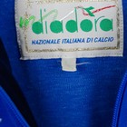 Foto 11 di 13