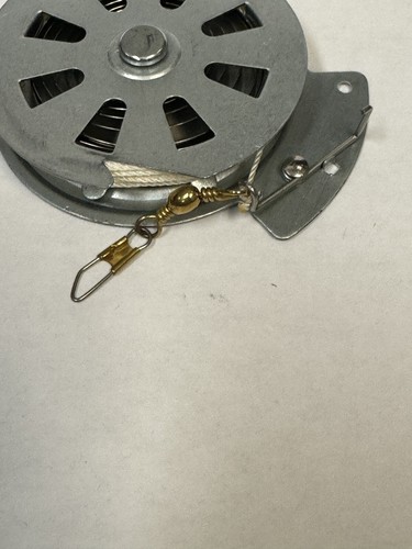 1 YoYo - Carrete mecánico automático de supervivencia para pesca Yo Yo Caza - Imagen 4 de 6