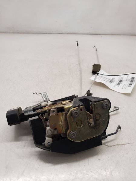 Toyota Sequoia, Front Right Door Lock Actuator, 2001-2011, 69030