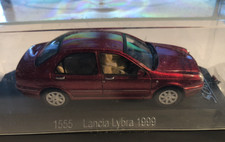 Solido 1555 Lancia Lybra 1999 1/43 in display-box (one loose mirror)