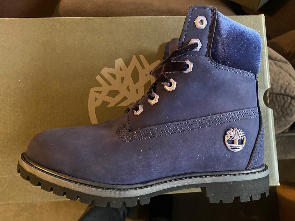 SZ 6 Women's Timberland 6 In. Premium Boot Velvet Navy Nubuck