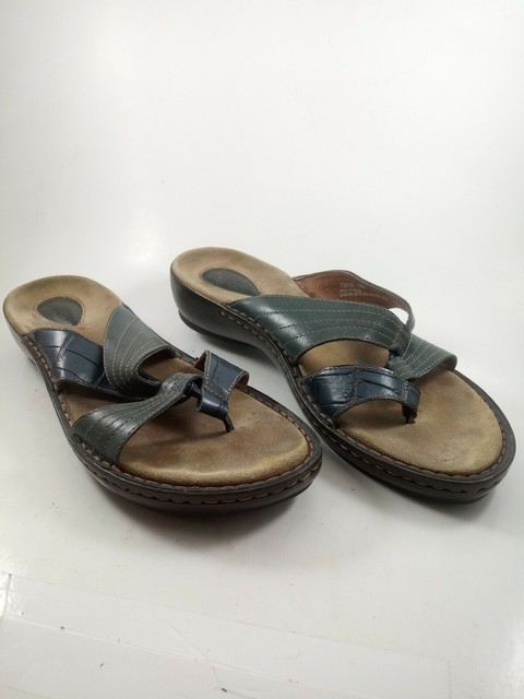 clarks flip flops mens green