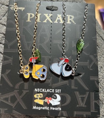 Disney Pixar Wall-e And Eve Magnetic Besties Necklaces 