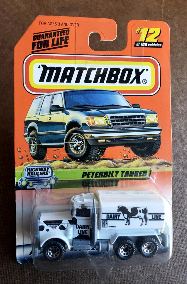 VTG 1998 Matchbox PETERBILT TANKER White Highway Hauler 12 Milk Dairy Line Truck - Image 3 of 4