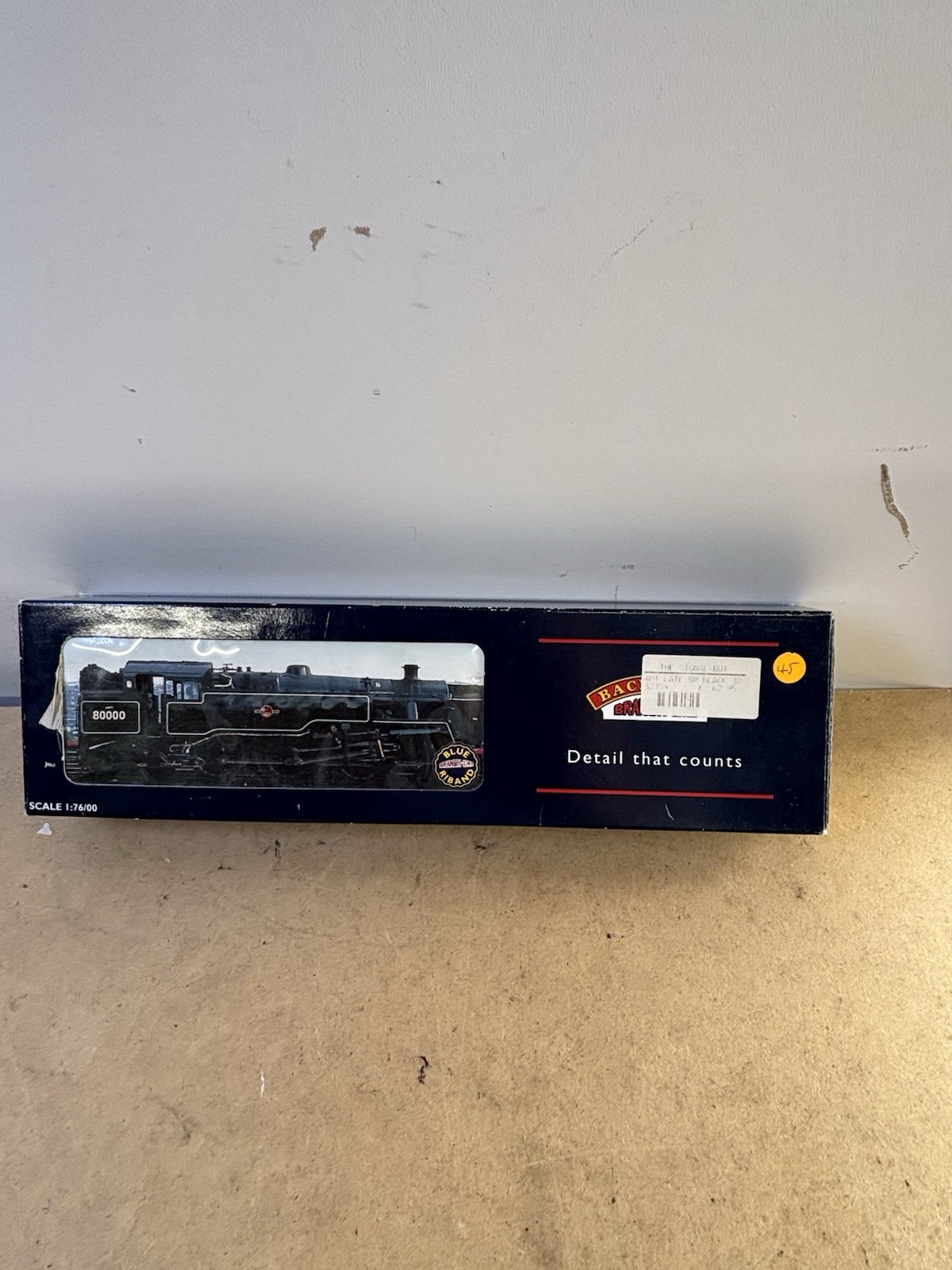 Bachmann OO Gauge 32-357 B.R. 4MT Standard Tank Locomotive 80002 Engine