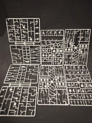 Warhammer Vampire Counts Zombies Skeleton Warriors Sprues OOP Fantasy Undead