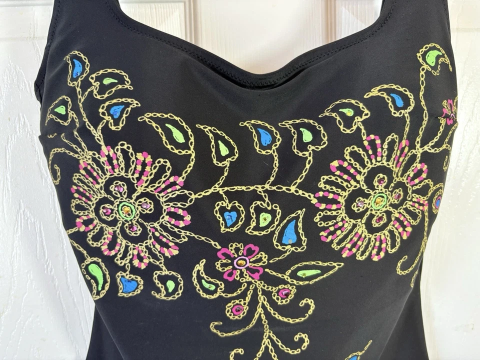 复古 90 年代 GOTTEX 黑色连体泳衣装饰花卉水钻 ~ 8 — 第 2/4 张图片