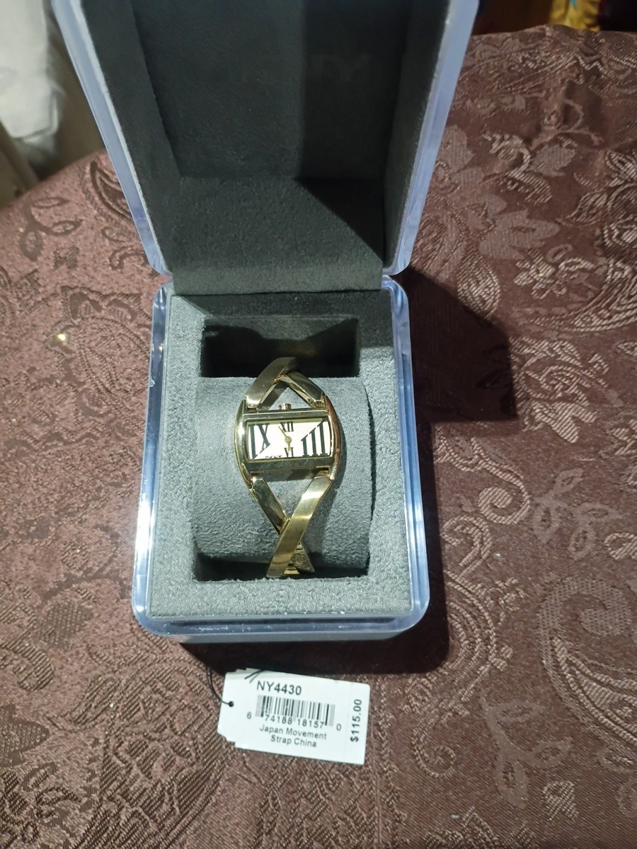 【希少】90s DKNYレザーウエストポーチ アンティークゴールド金具 スクエア DKNY Women's Quartz NY4430 Gold Stainless Steel Watch Needs