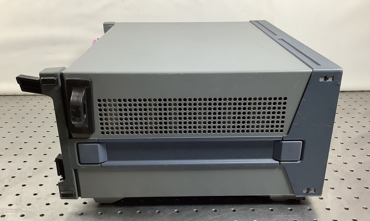 Rohde & Schwarz SMT03 5 KHz-3 GHz Signal Generator | eBay