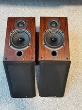 Wharfedale Diamond 9.0 Bookshelf Speakers – Wood Grain Effect