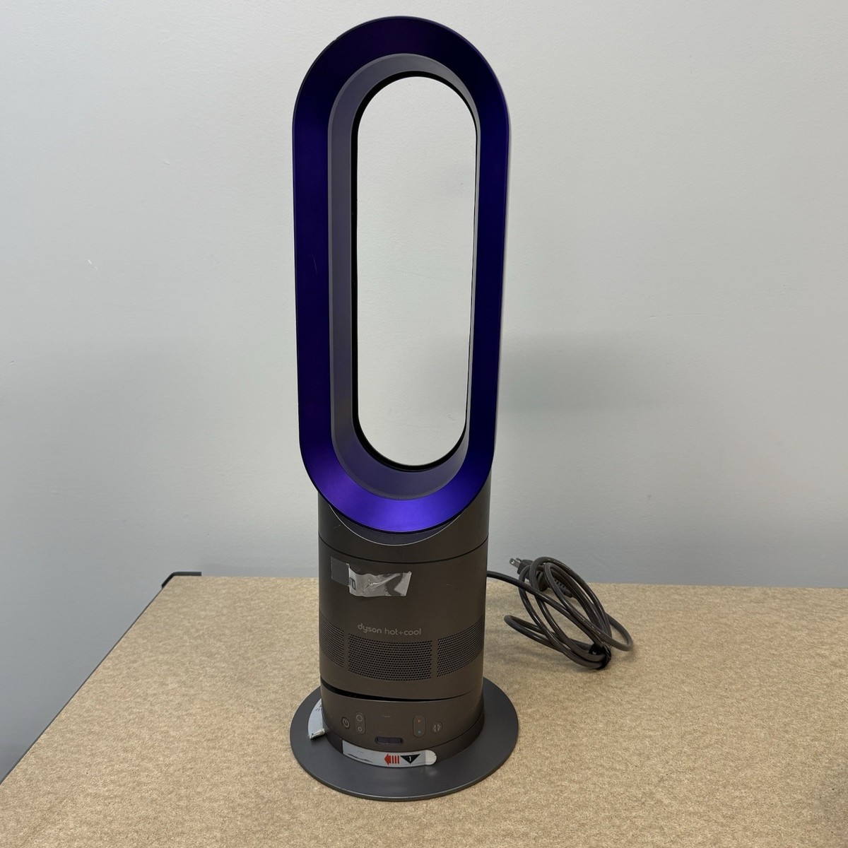 ダイソン hot cool AM04 57） Dyson ダイソン ファンヒーター 扇風機