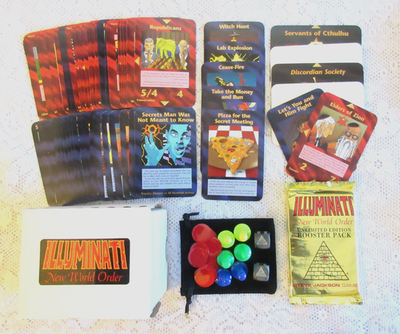 STARTER SET ILLUMINATI INWO Card Game New World Order Kit Dice