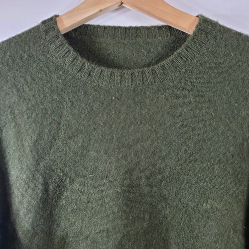 Women's Military Green Crew Neck Soft Sweater Flaw Read L - Picture 2 of 8