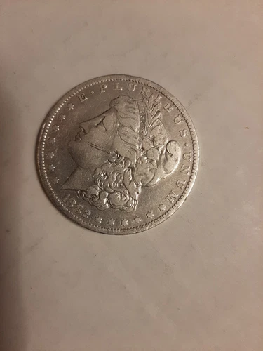 #405--1882-O MORGAN SILVER DOLLAR ~ VF $1 USA COIN