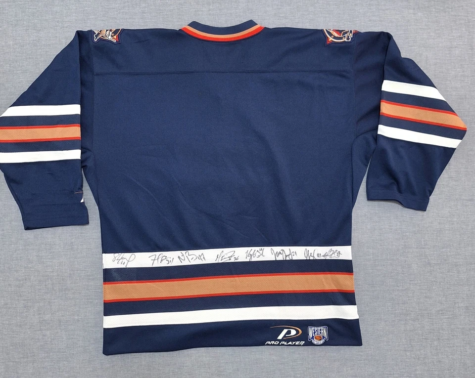 Edmonton Oilers PRO PLAYER NHL Jersey shirt Multi signed Youth L/XL fits adult S - Image 2 of 4