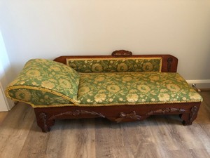 child's chaise lounge