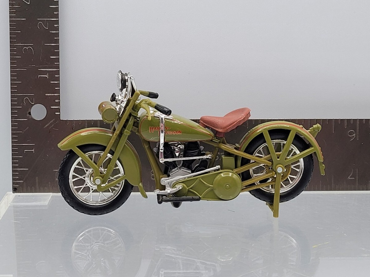 Harley-Davidson 1949 FL Panhead Classic 5