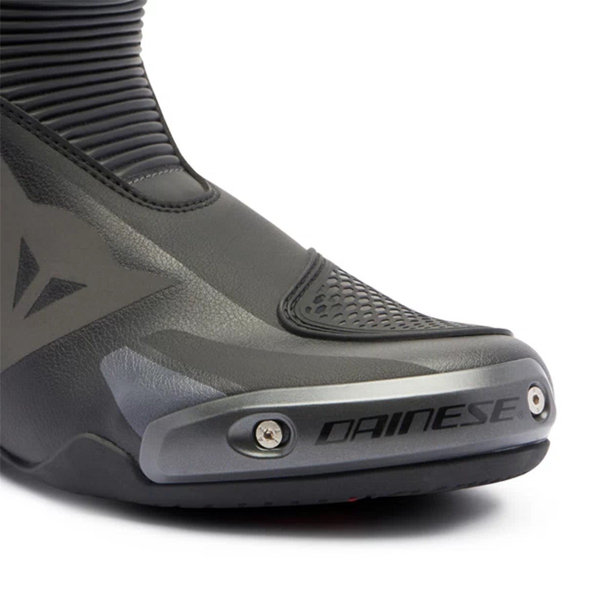 バイクウェア・装備 Dainese AXIAL 2 BOOTS Size 42 Buy Dainese Axial 2 Boots Blk/Red-Flu 628 + Free Shipping