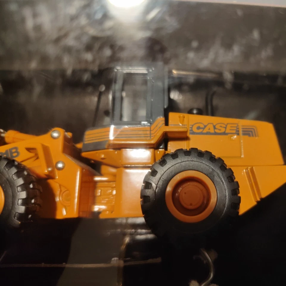 ERTL Estuche Diecast 621B Cargador de Ruedas Escala 1/50 Auténtica Réplica 1995 Foto 3 de 4