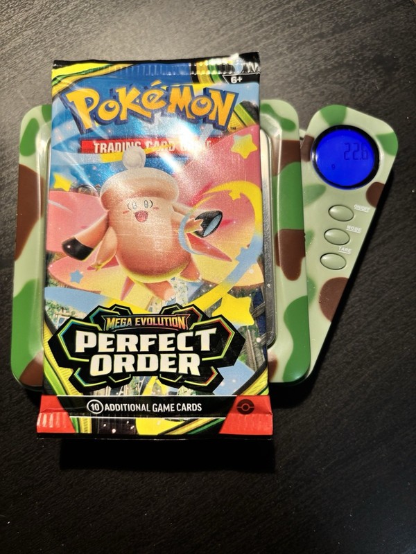 22.6g HEAVY Pokemon TCG: Mega Evolutions PERFECT ORDER Booster Pack Clefable Art