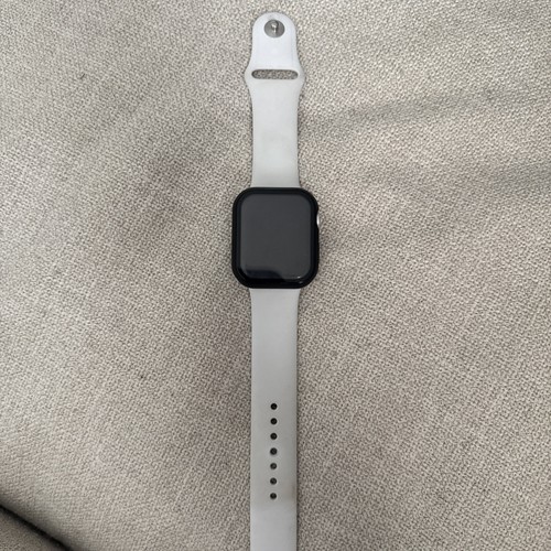 Apple Watch Series 8 Aluminum / Silver- 45mm WiFi & Cellular - Very Good - Zdjęcie 2 z 3