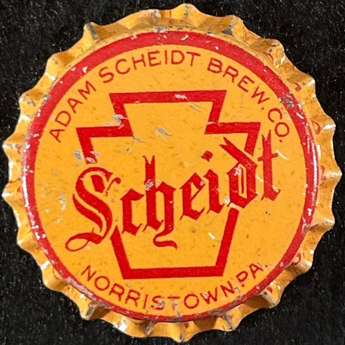 SCHEIDT RED/YELLOW CORK LINED BEER BOTTLE CAP ~ NORRISTOWN PENNSYLVANIA PA CROWN
