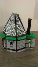 LEGO Harry Potter: Hagrid's Hut (4707) 100% Complete w Minifigures & Instruction