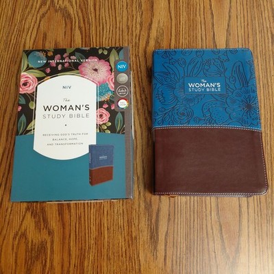 NIV, The Woman's Study Bible, Leathersoft, Blue/Brown, Full-Color with box