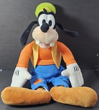 18" Disney Store Authentic Goofy Plush Toy