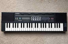 Vintage Casiotone MT-205 Electronic Keyboard, Great Condition, Fully Functional