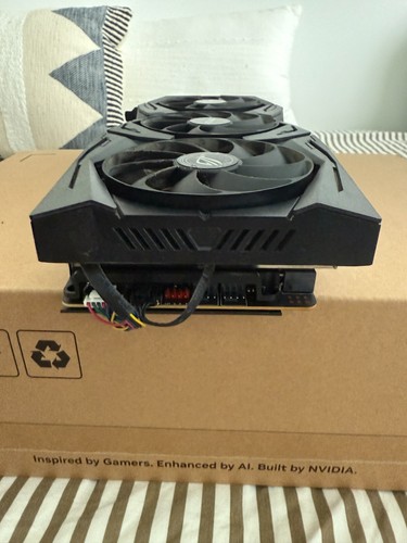 ASUS ROG-STRIX-RTX2080S-A8G-GAMING RTX 2080 SUPER 8GB Graphics Card - Afbeelding 5 van 6